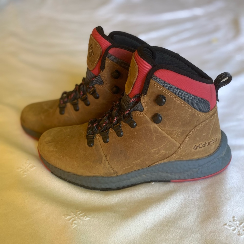 Columbia Hiking Boots